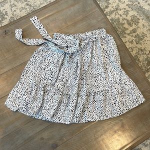 Black and white pattern skirt